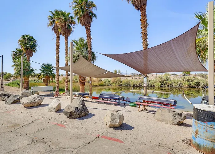 Holiday home Walk To London Bridge Beach: Havasu Cabin! Lake Havasu City