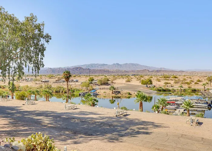 Walk To London Bridge Beach: Havasu Cabin! Holiday home *