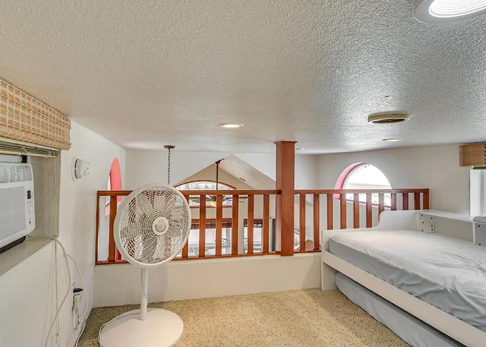 Holiday home Walk To London Bridge Beach: Havasu Cabin! *