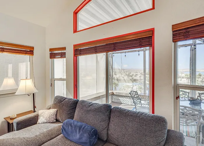 Walk To London Bridge Beach: Havasu Cabin!